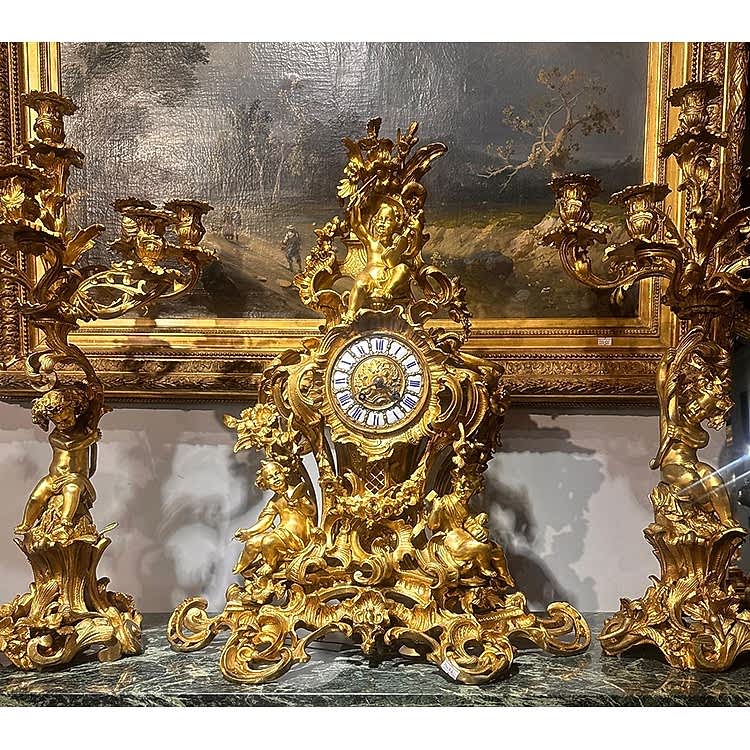 Eroslu Altın Vermeyli Bronz Saat Takımı